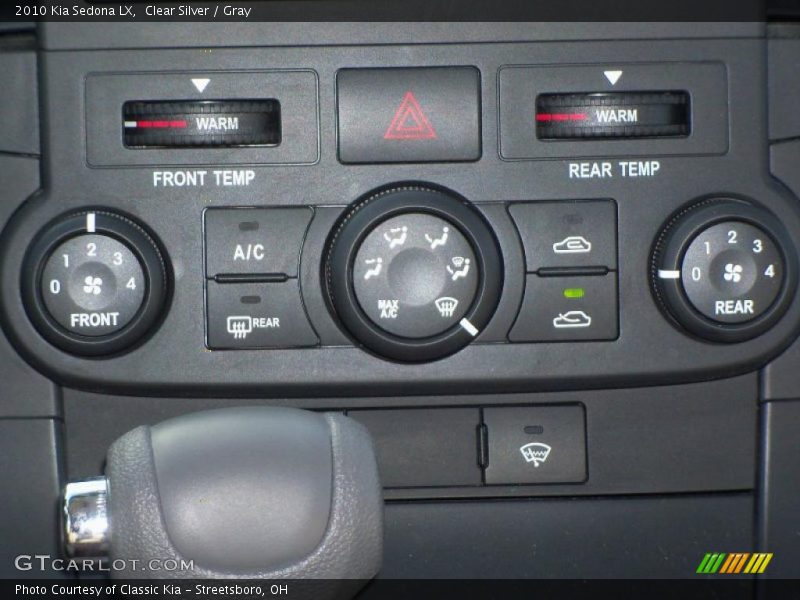 Clear Silver / Gray 2010 Kia Sedona LX