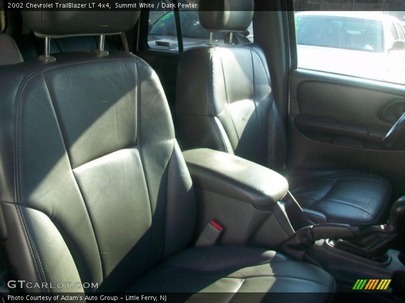 Summit White / Dark Pewter 2002 Chevrolet TrailBlazer LT 4x4