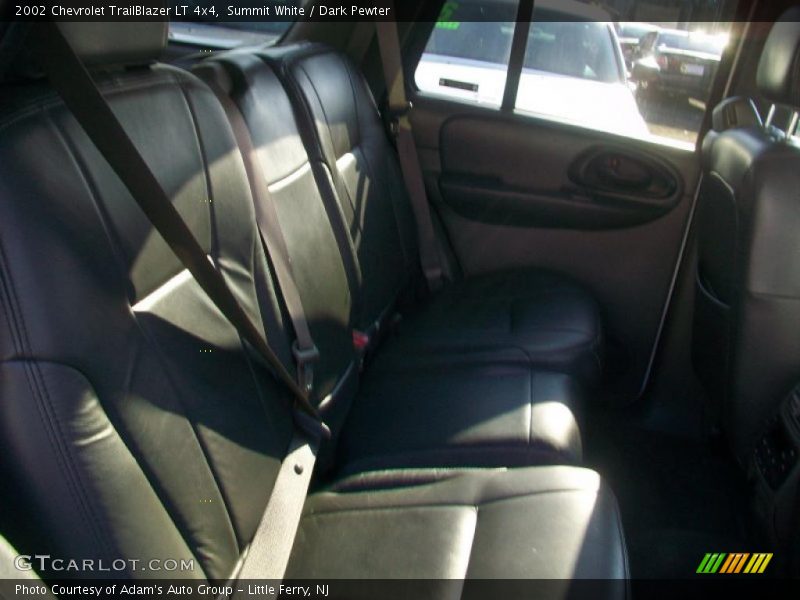 Summit White / Dark Pewter 2002 Chevrolet TrailBlazer LT 4x4