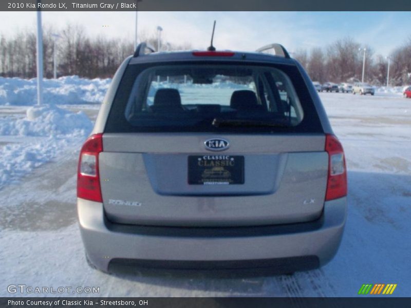 Titanium Gray / Black 2010 Kia Rondo LX