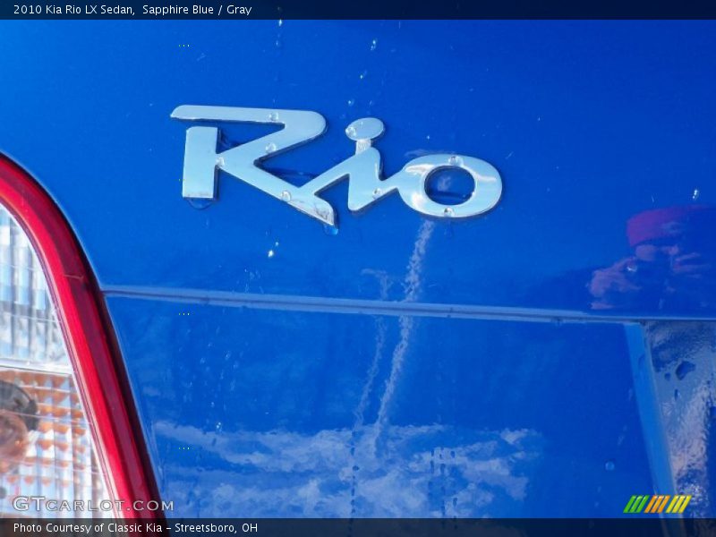  2010 Rio LX Sedan Logo