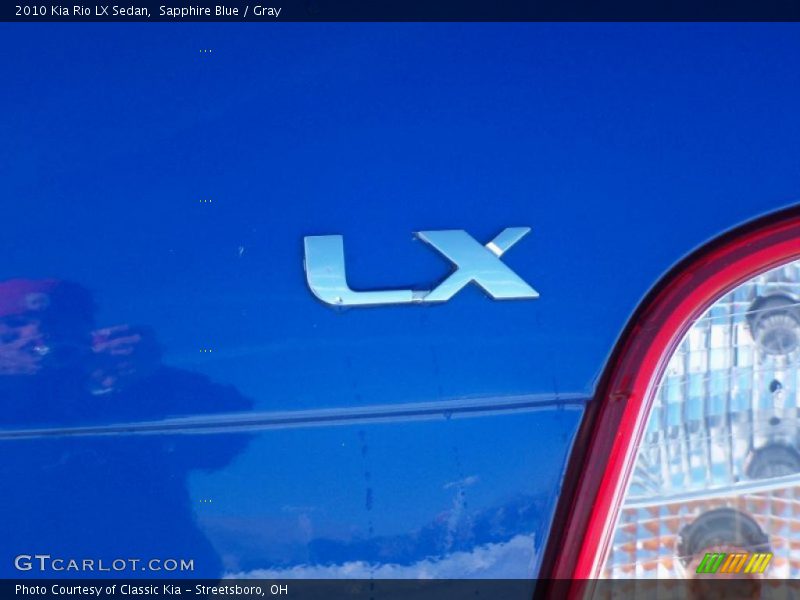  2010 Rio LX Sedan Logo