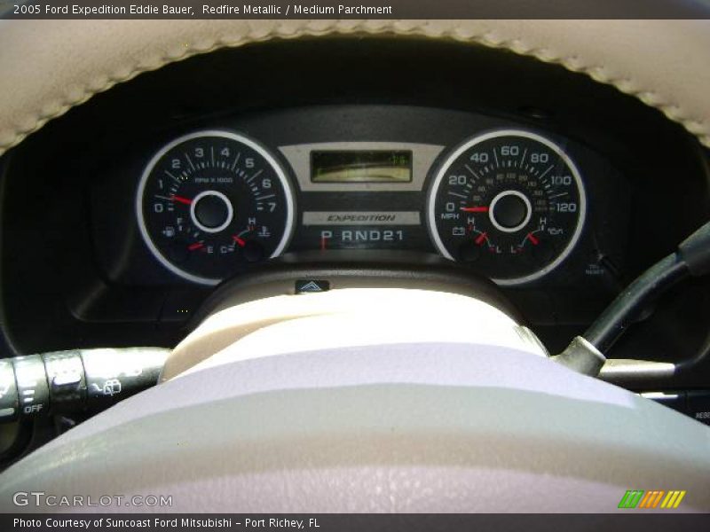 Redfire Metallic / Medium Parchment 2005 Ford Expedition Eddie Bauer