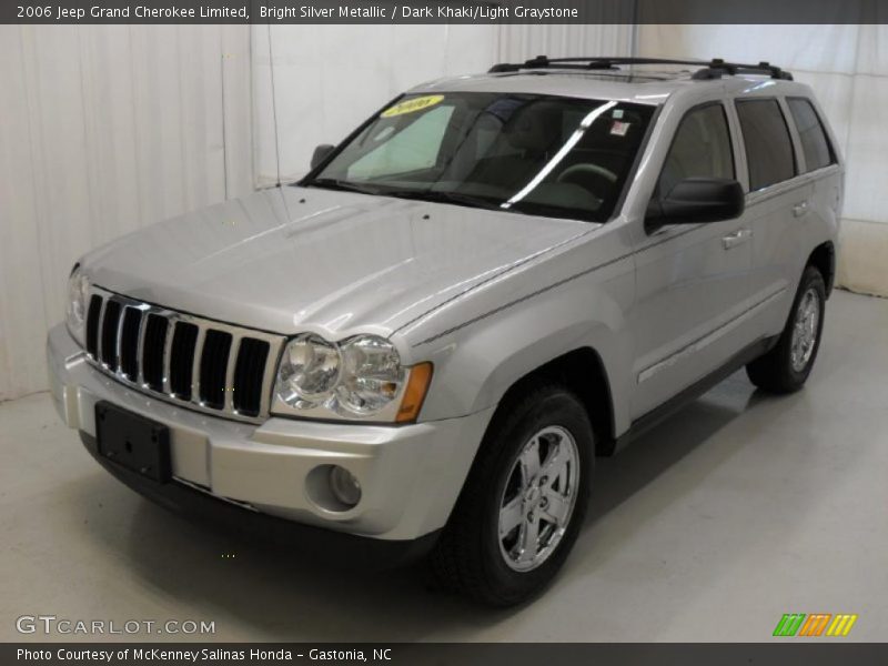 Bright Silver Metallic / Dark Khaki/Light Graystone 2006 Jeep Grand Cherokee Limited