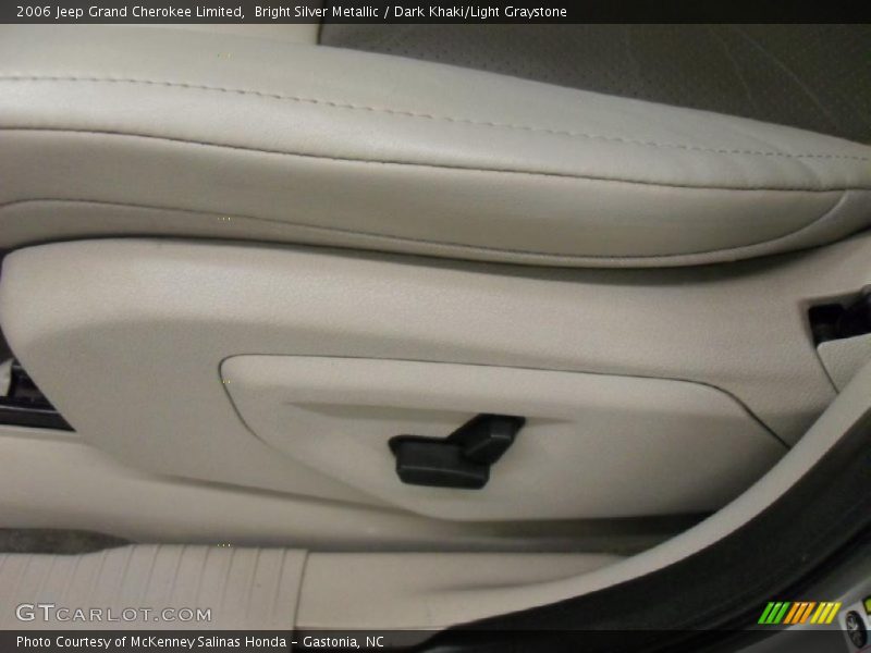 Bright Silver Metallic / Dark Khaki/Light Graystone 2006 Jeep Grand Cherokee Limited