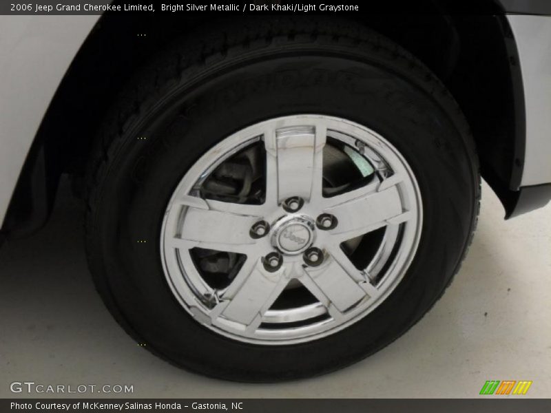  2006 Grand Cherokee Limited Wheel