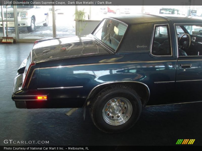 Dark Blue Metallic / Dark Blue 1986 Oldsmobile Cutlass Supreme Coupe