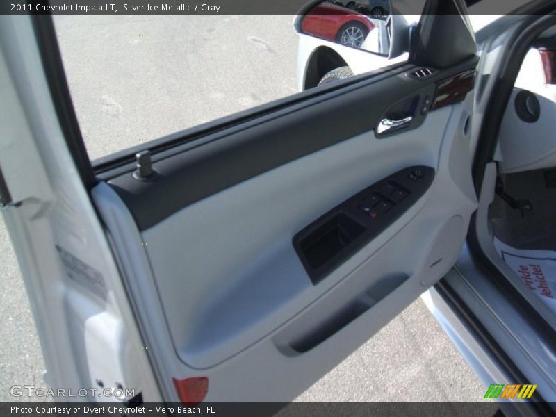 Silver Ice Metallic / Gray 2011 Chevrolet Impala LT