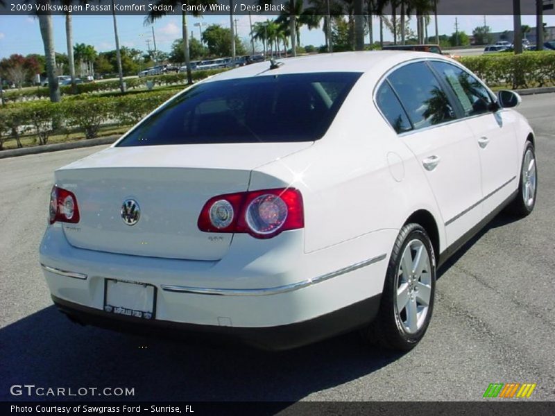 Candy White / Deep Black 2009 Volkswagen Passat Komfort Sedan