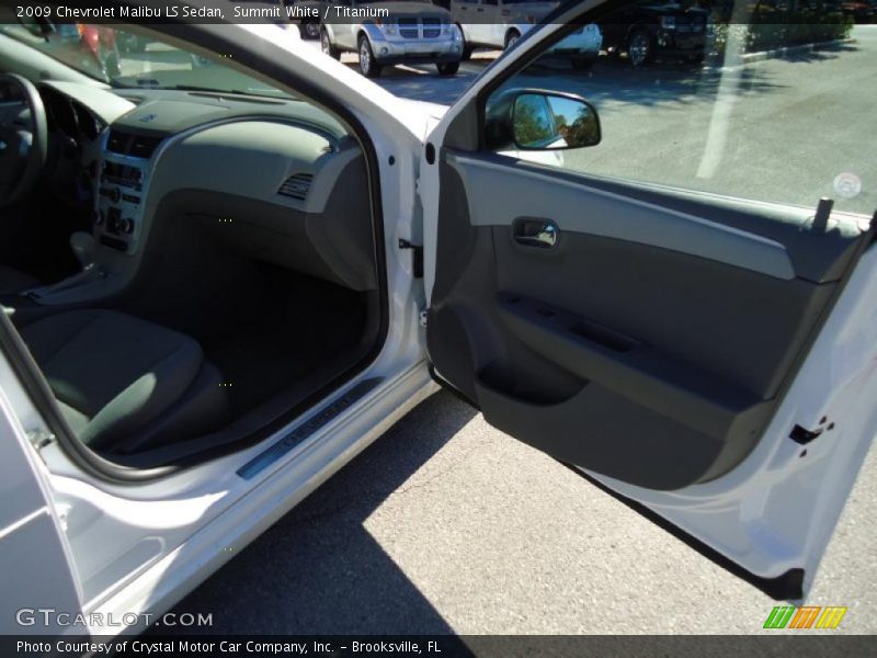 Summit White / Titanium 2009 Chevrolet Malibu LS Sedan