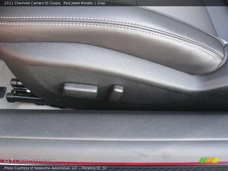 Red Jewel Metallic / Gray 2011 Chevrolet Camaro SS Coupe