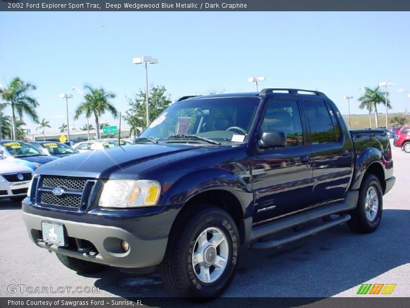 Front 3/4 View of 2002 Explorer Sport Trac 