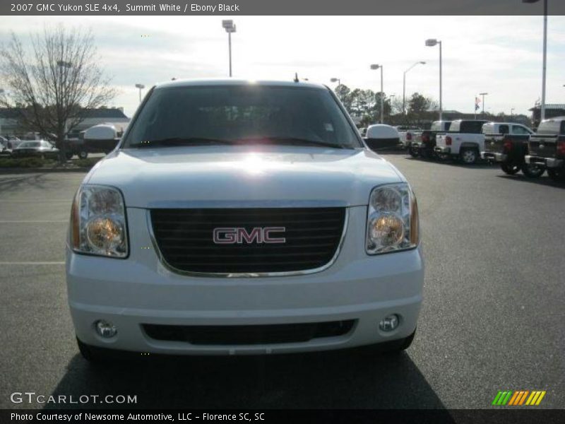 Summit White / Ebony Black 2007 GMC Yukon SLE 4x4