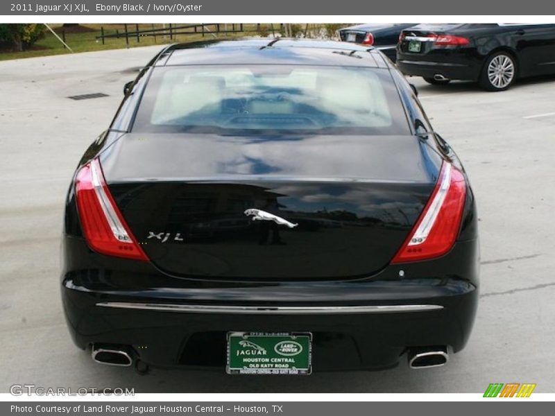 Ebony Black / Ivory/Oyster 2011 Jaguar XJ XJL