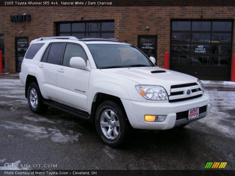 Natural White / Dark Charcoal 2005 Toyota 4Runner SR5 4x4