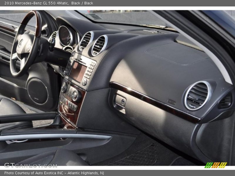 Dashboard of 2010 GL 550 4Matic