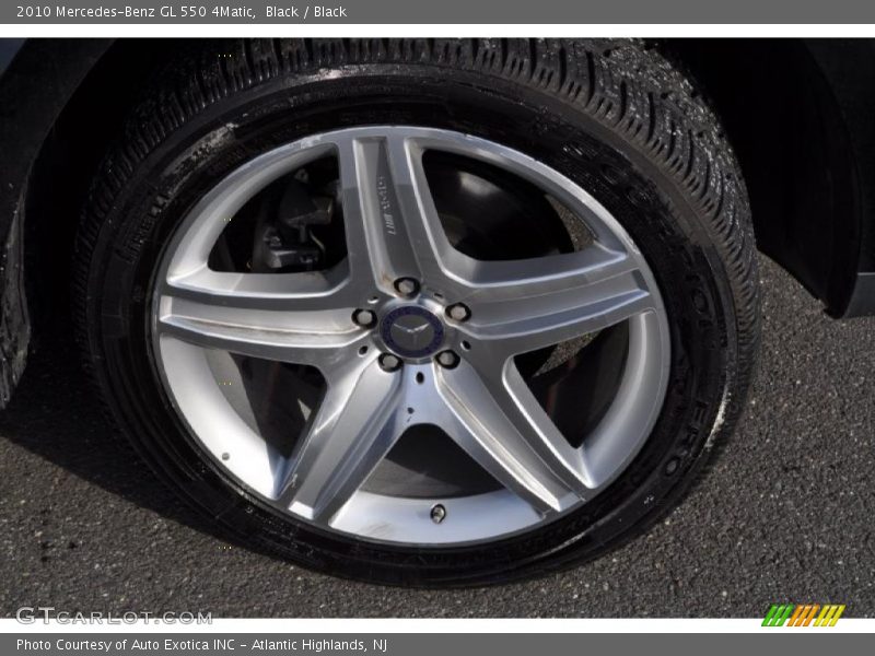  2010 GL 550 4Matic Wheel