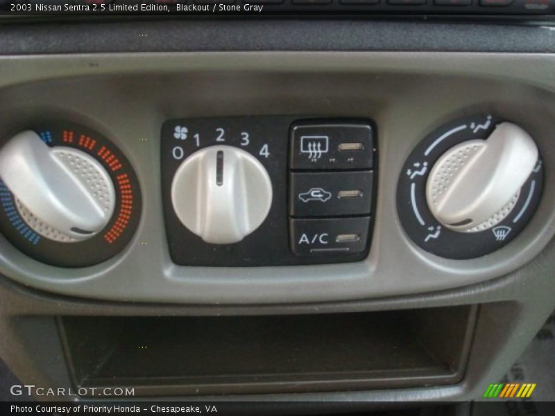 Blackout / Stone Gray 2003 Nissan Sentra 2.5 Limited Edition