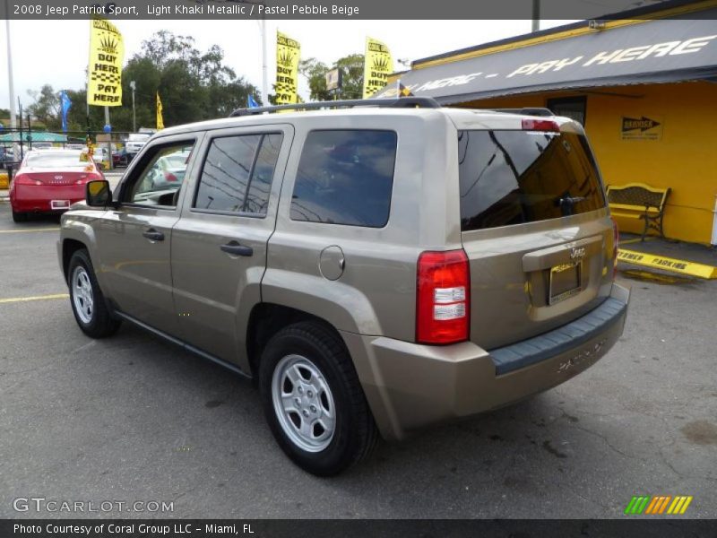 Light Khaki Metallic / Pastel Pebble Beige 2008 Jeep Patriot Sport