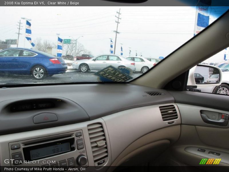 Clear White / Beige 2008 Kia Optima EX V6