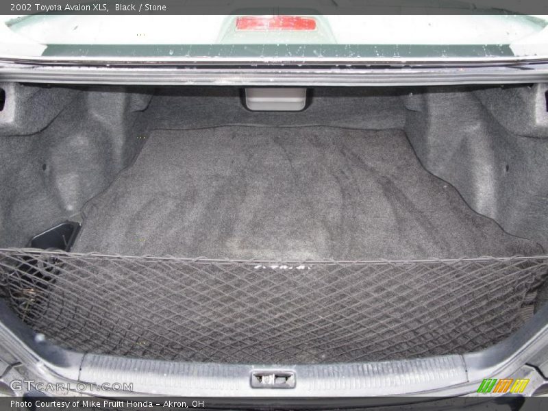 Black / Stone 2002 Toyota Avalon XLS
