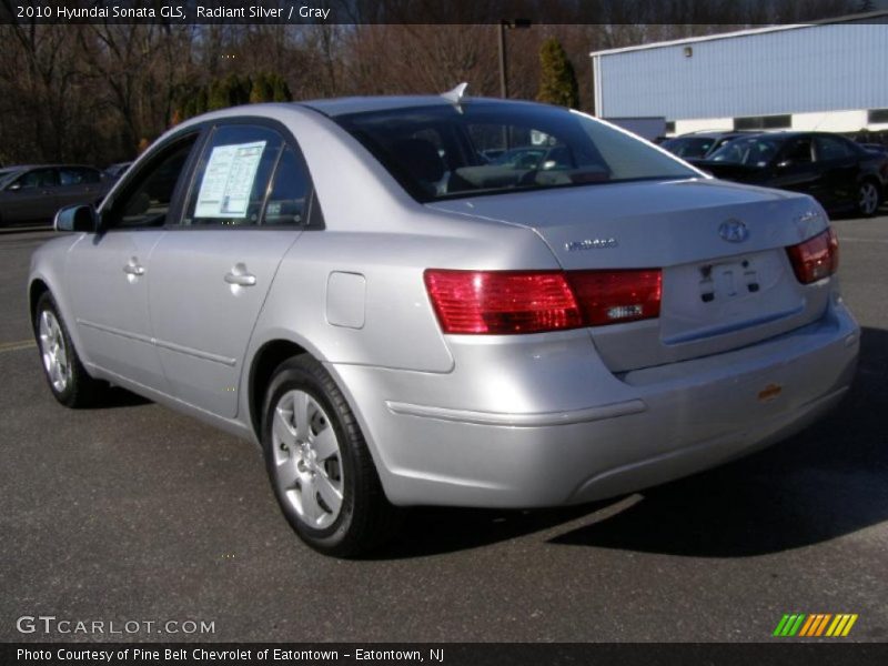 Radiant Silver / Gray 2010 Hyundai Sonata GLS
