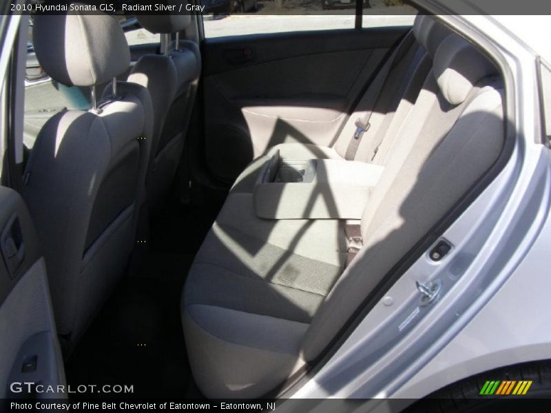 Radiant Silver / Gray 2010 Hyundai Sonata GLS