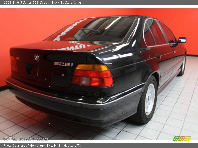 Black II / Sand Beige 1998 BMW 5 Series 528i Sedan