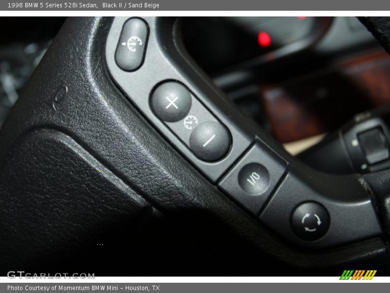 Black II / Sand Beige 1998 BMW 5 Series 528i Sedan