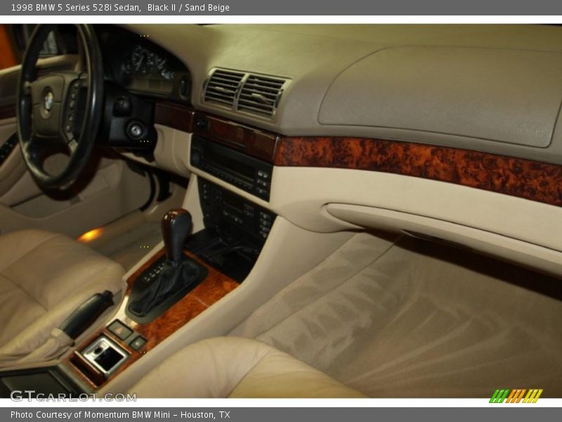 Black II / Sand Beige 1998 BMW 5 Series 528i Sedan