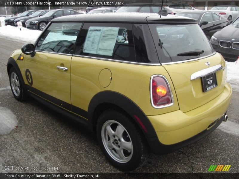 Interchange Yellow / Grey/Carbon Black 2010 Mini Cooper Hardtop