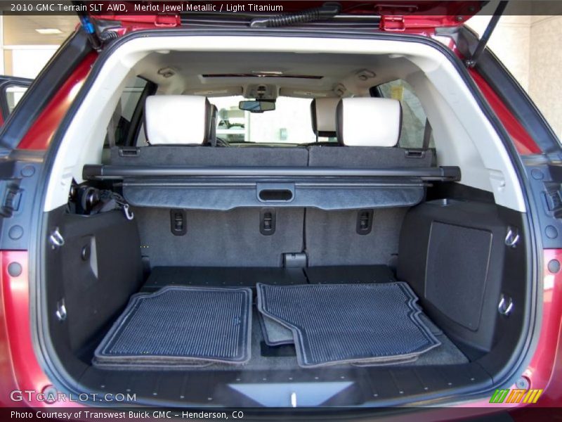  2010 Terrain SLT AWD Trunk