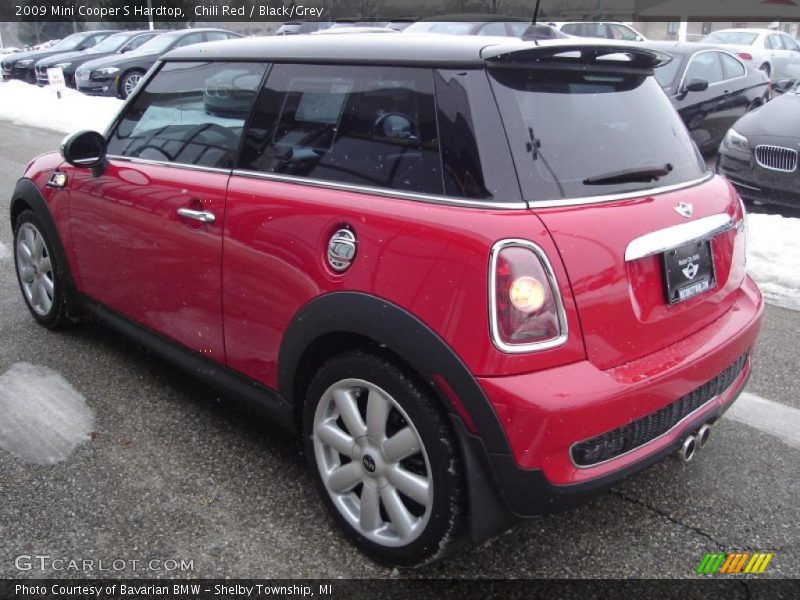 Chili Red / Black/Grey 2009 Mini Cooper S Hardtop