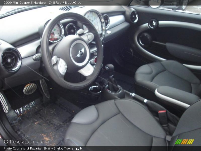 Chili Red / Black/Grey 2009 Mini Cooper S Hardtop