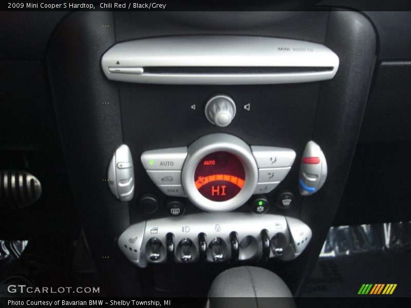 Chili Red / Black/Grey 2009 Mini Cooper S Hardtop