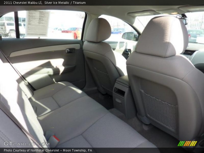 Silver Ice Metallic / Titanium 2011 Chevrolet Malibu LS