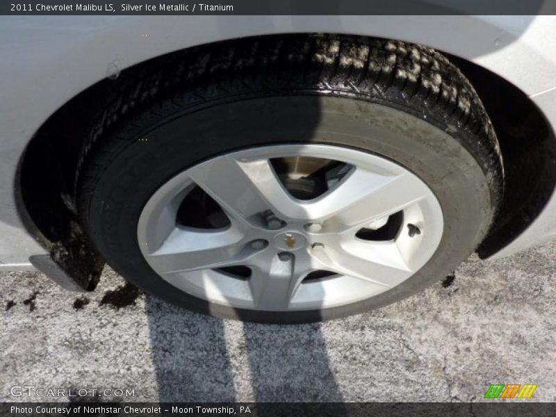 Silver Ice Metallic / Titanium 2011 Chevrolet Malibu LS
