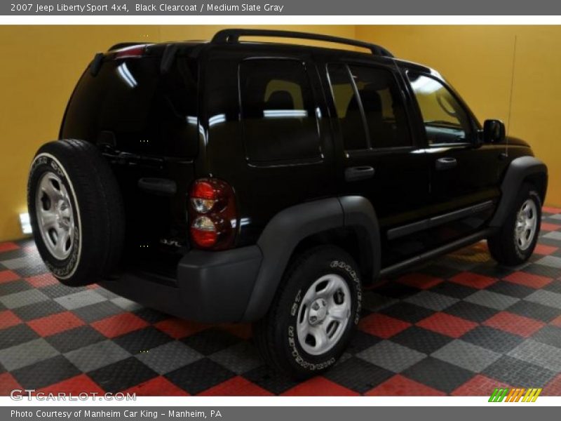 Black Clearcoat / Medium Slate Gray 2007 Jeep Liberty Sport 4x4
