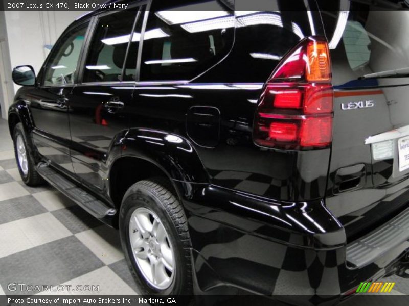 Black Onyx / Ivory 2007 Lexus GX 470