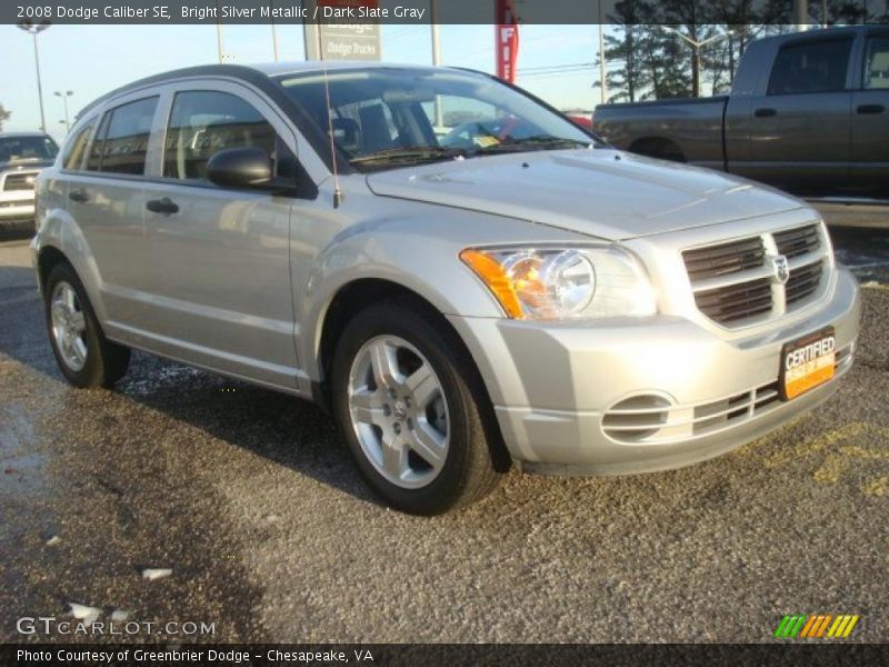 Bright Silver Metallic / Dark Slate Gray 2008 Dodge Caliber SE