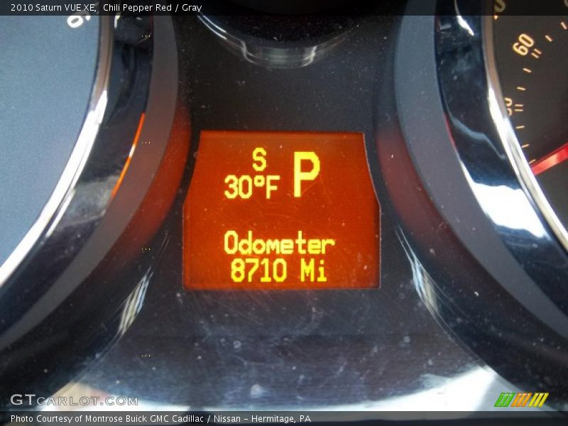 Chili Pepper Red / Gray 2010 Saturn VUE XE