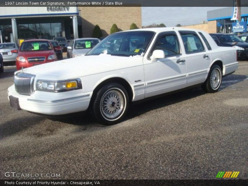 Performance White / Slate Blue 1997 Lincoln Town Car Signature