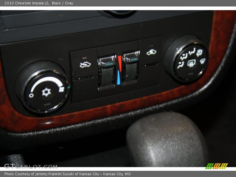 Black / Gray 2010 Chevrolet Impala LS