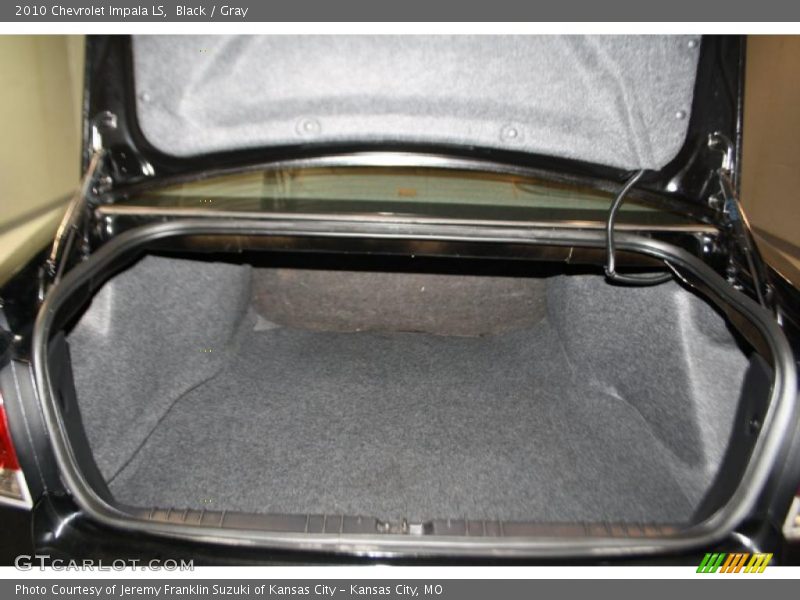 Black / Gray 2010 Chevrolet Impala LS