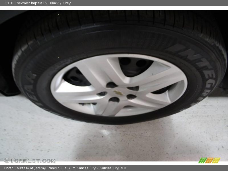 Black / Gray 2010 Chevrolet Impala LS