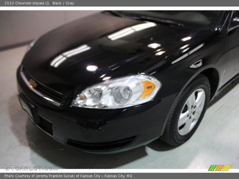 Black / Gray 2010 Chevrolet Impala LS