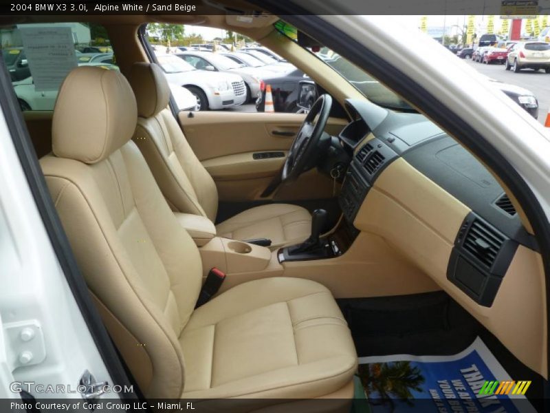 Alpine White / Sand Beige 2004 BMW X3 3.0i