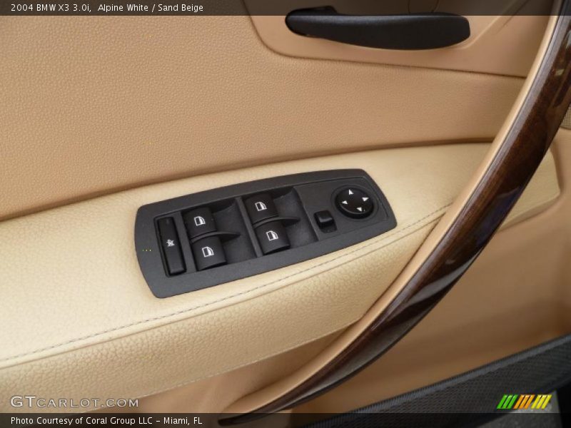 Alpine White / Sand Beige 2004 BMW X3 3.0i