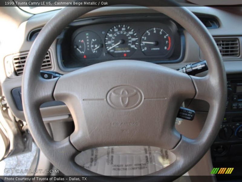 Cashmere Beige Metallic / Oak 1999 Toyota Camry LE V6