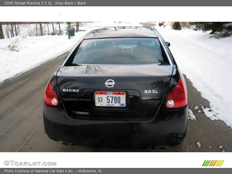 Onyx Black / Black 2005 Nissan Maxima 3.5 SL
